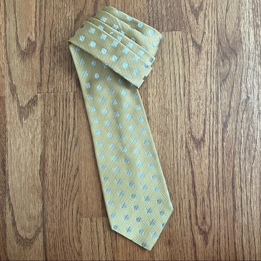 Bespoke Apparel silk tie made in Italy